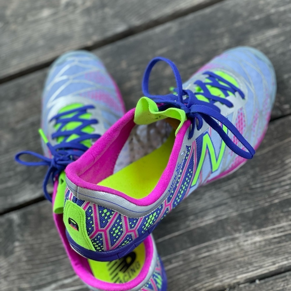 Women’s new balance cross country shoes - Picture 9 of 10